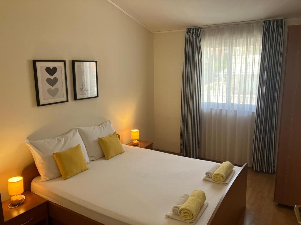 Apartmani Fani 2 Min Walking From Sea Orebić Exteriör bild