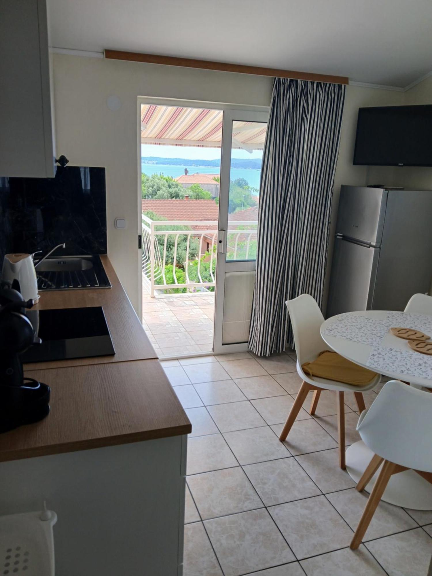 Apartmani Fani 2 Min Walking From Sea Orebić Exteriör bild